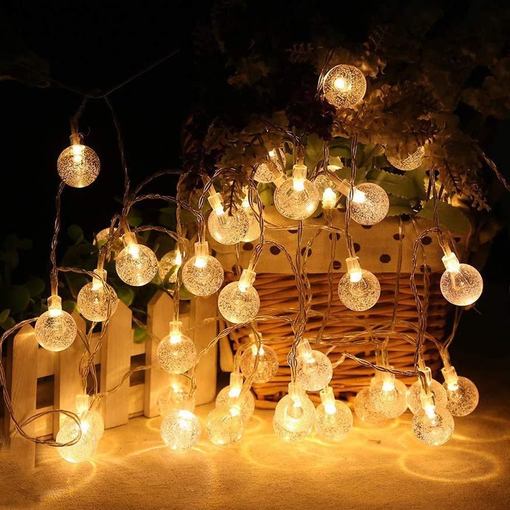 Neue Lichterkette mit 16 LED-Kristallkugeln